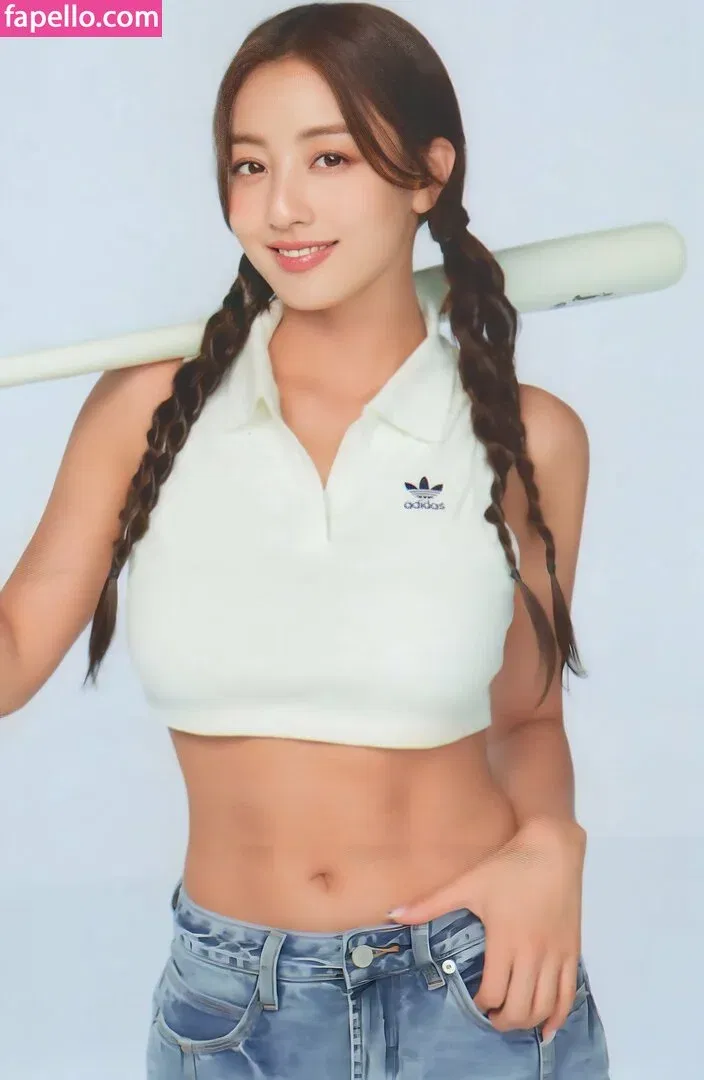 Jihyo Onlyfans Photo Gallery 