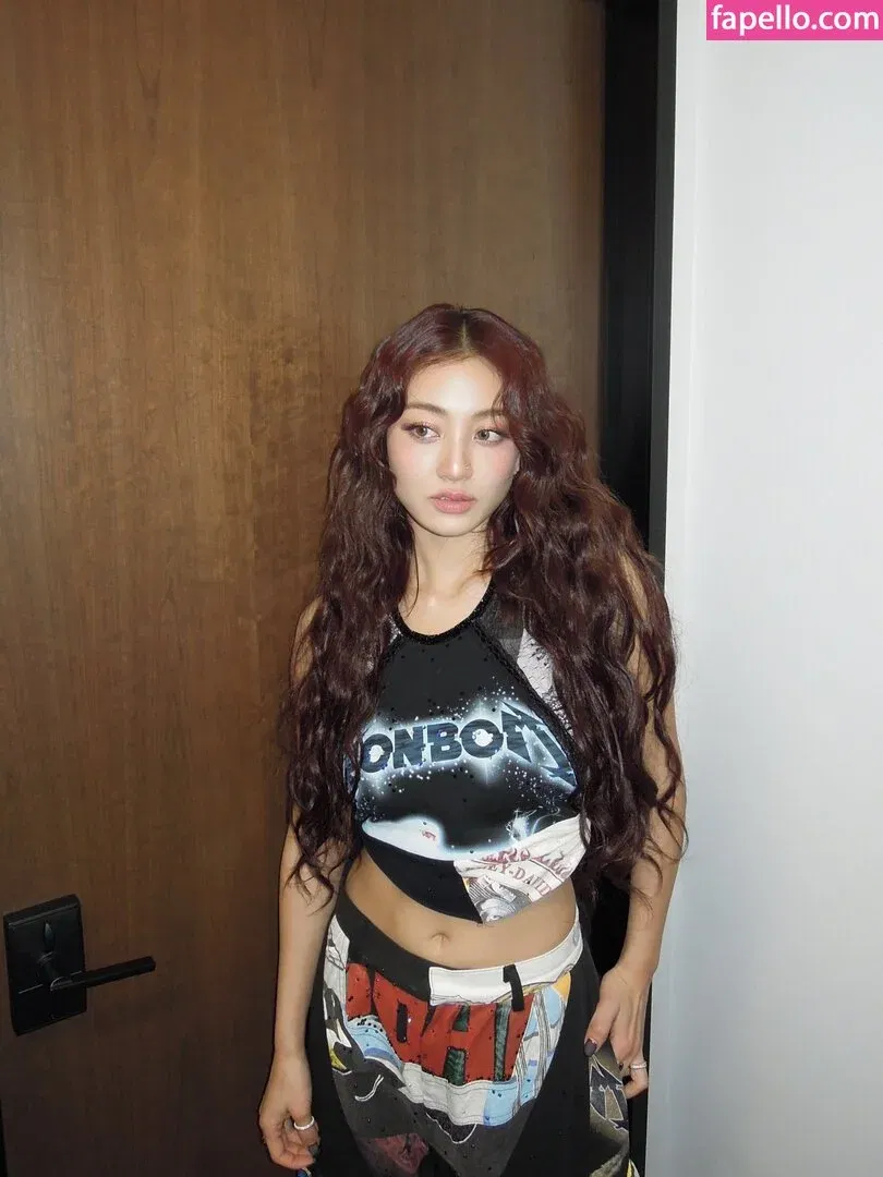 Jihyo Onlyfans Photo Gallery 