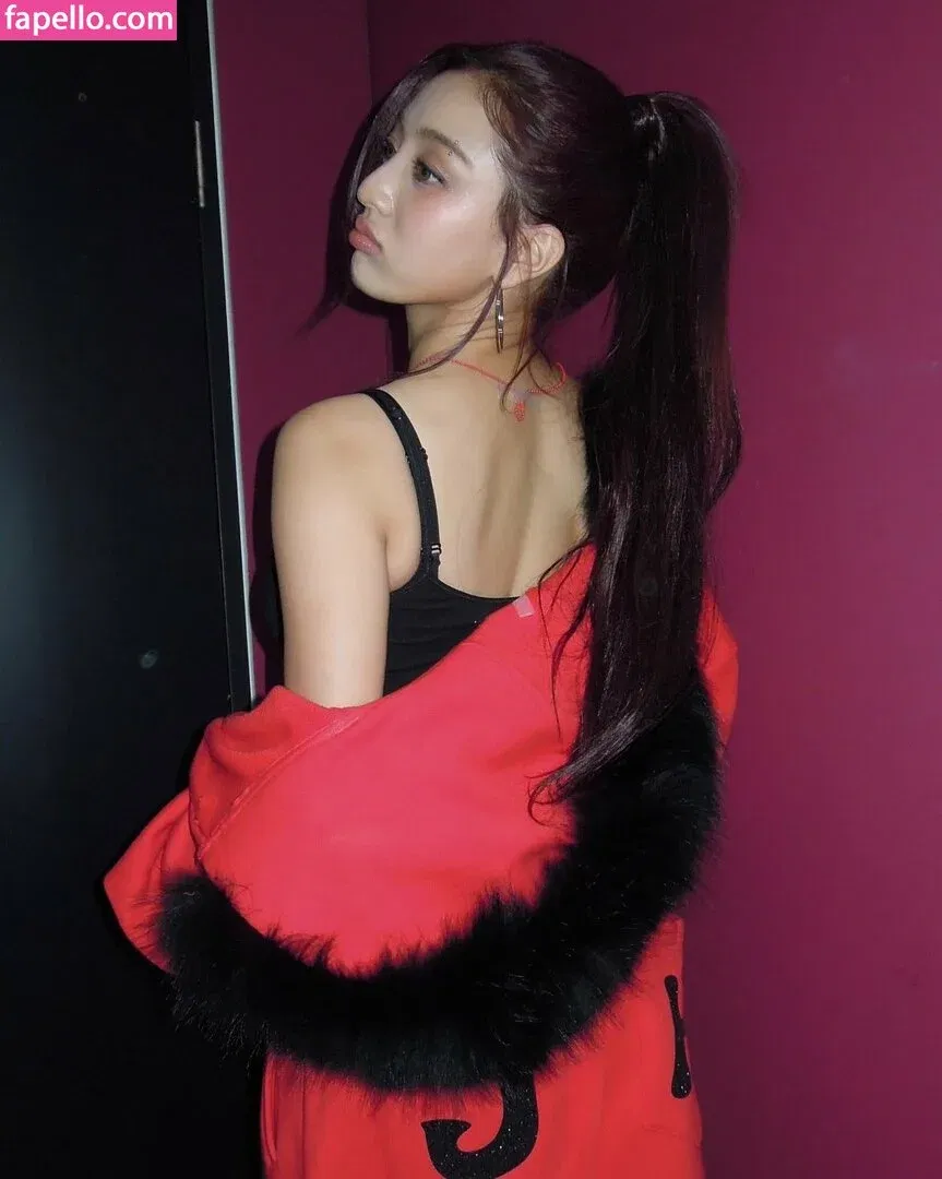 Jihyo Onlyfans Photo Gallery 