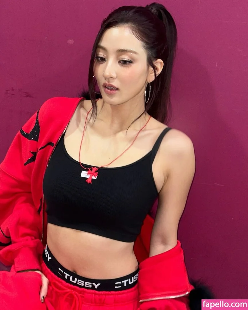 Jihyo Onlyfans Photo Gallery 