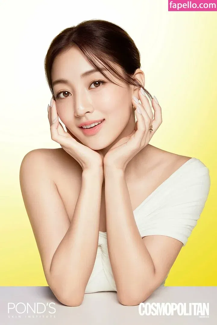 Jihyo Onlyfans Photo Gallery 