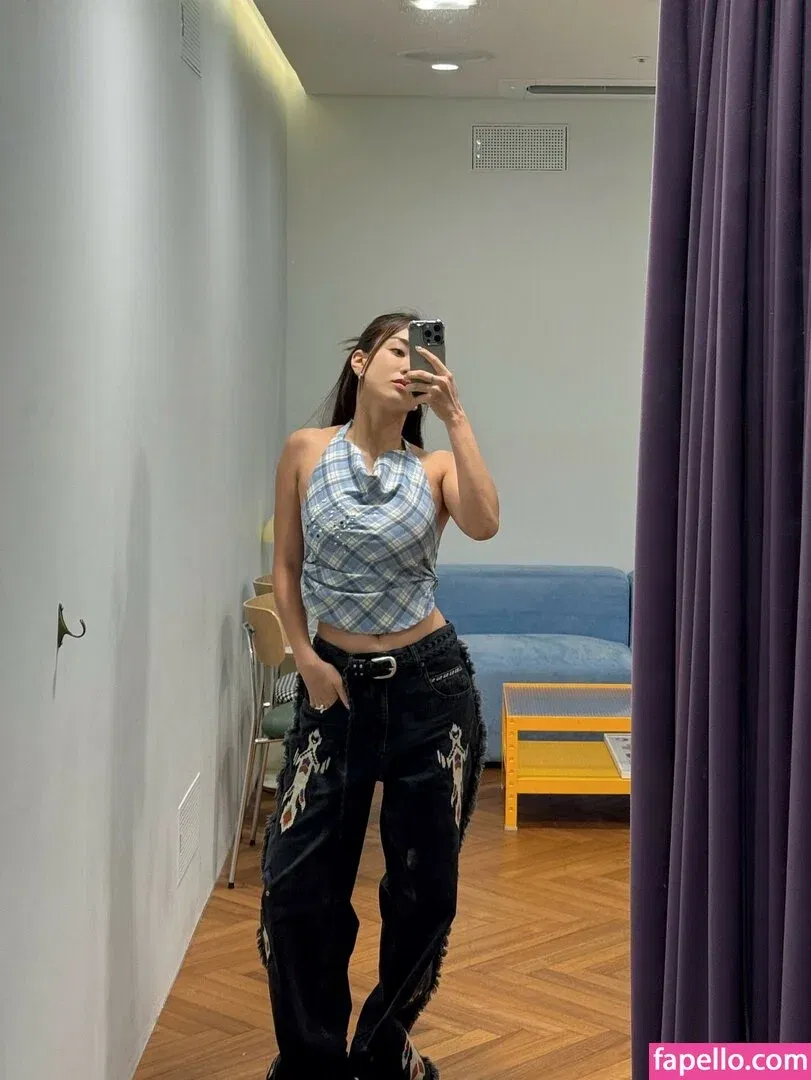 Jihyo Onlyfans Photo Gallery 