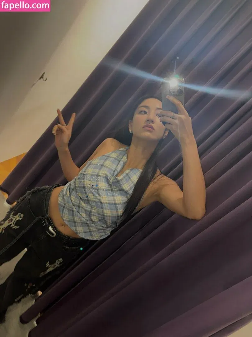 Jihyo Onlyfans Photo Gallery 