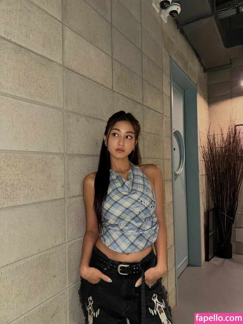 Jihyo Onlyfans Photo Gallery 