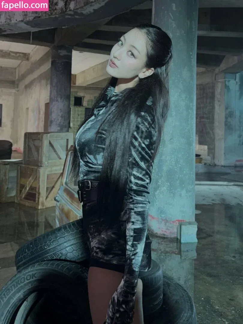 Jihyo Onlyfans Photo Gallery 