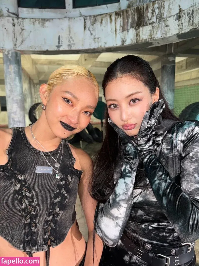 Jihyo Onlyfans Photo Gallery 