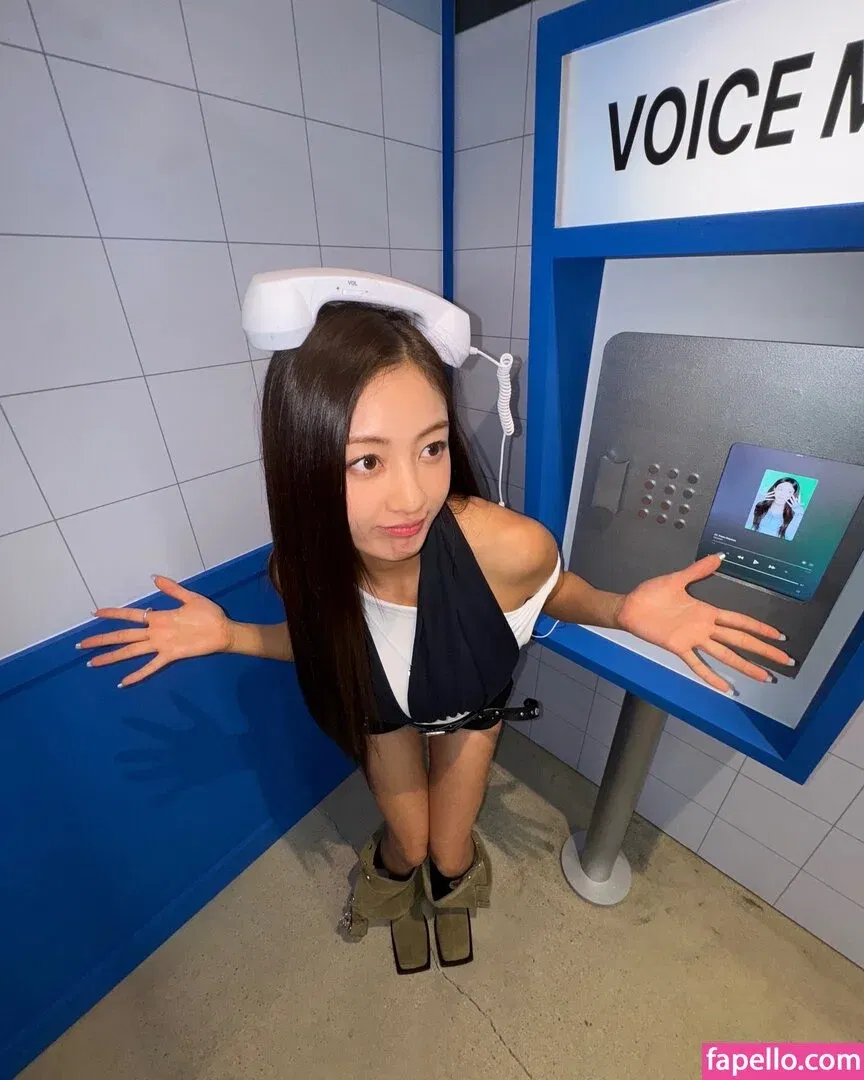 Jihyo Onlyfans Photo Gallery 