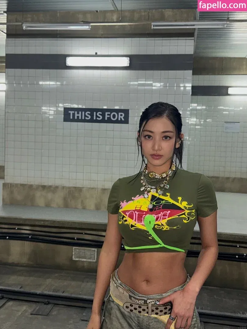 Jihyo Onlyfans Photo Gallery 