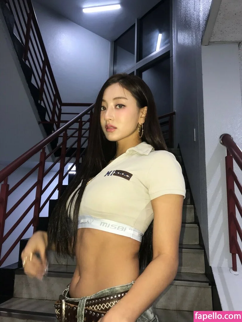 Jihyo Onlyfans Photo Gallery 