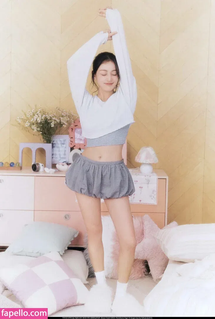 Jihyo Onlyfans Photo Gallery 