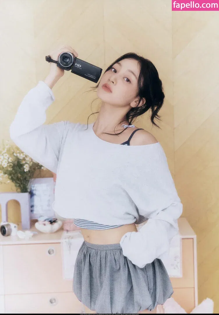 Jihyo Onlyfans Photo Gallery 