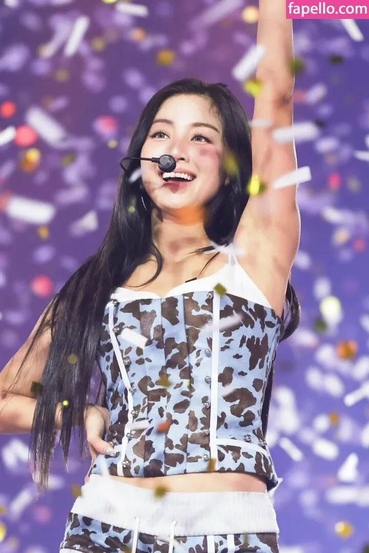 Jihyo Onlyfans Photo Gallery 