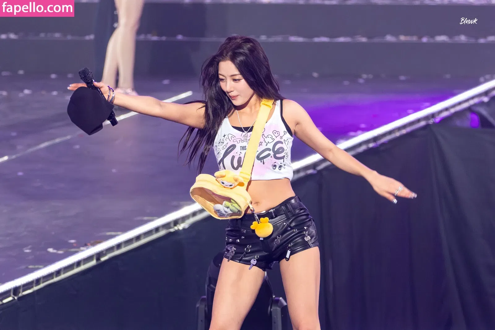 Jihyo Onlyfans Photo Gallery 