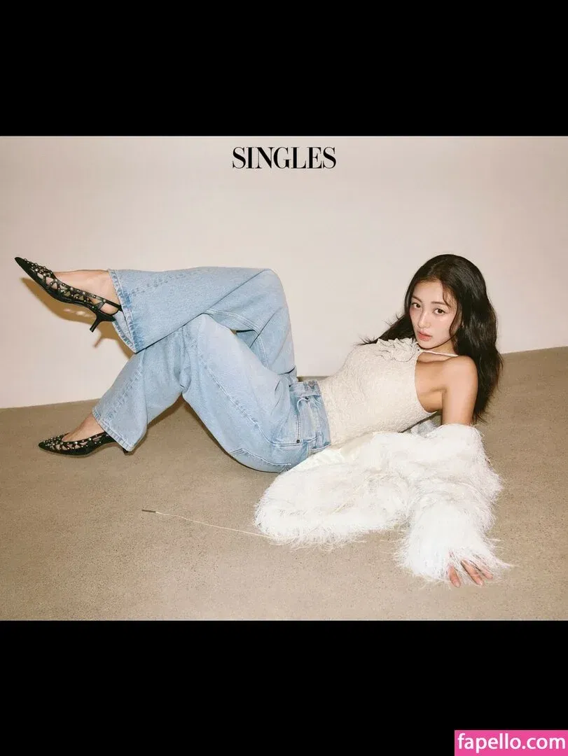 Jihyo Onlyfans Photo Gallery 
