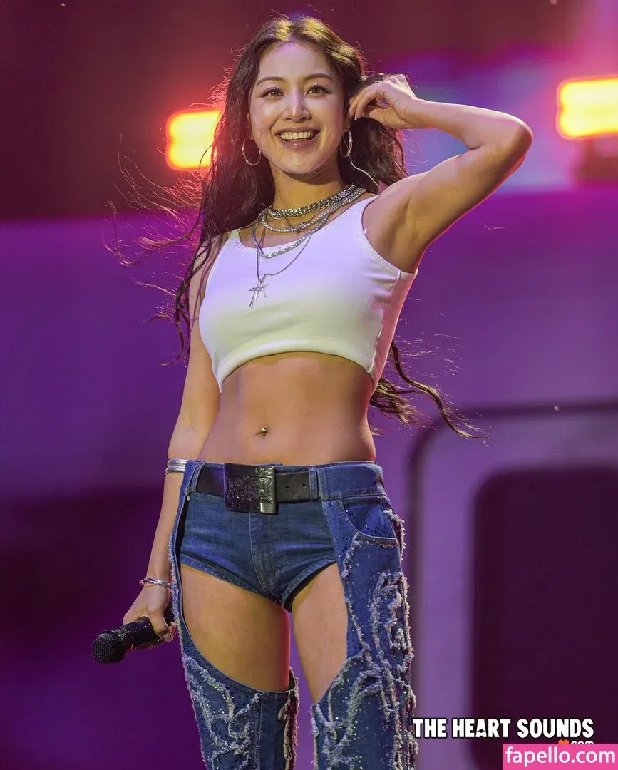 Jihyo Onlyfans Photo Gallery 