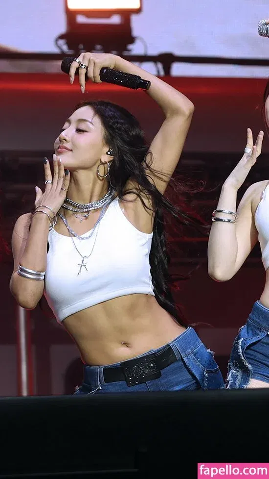 Jihyo Onlyfans Photo Gallery 