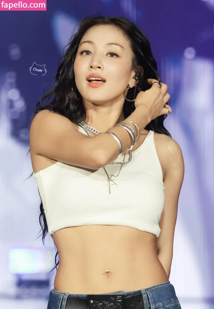 Jihyo Onlyfans Photo Gallery 