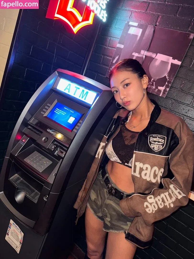 Jihyo Onlyfans Photo Gallery 