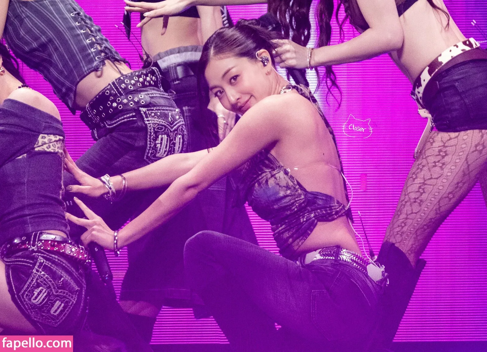 Jihyo Onlyfans Photo Gallery 