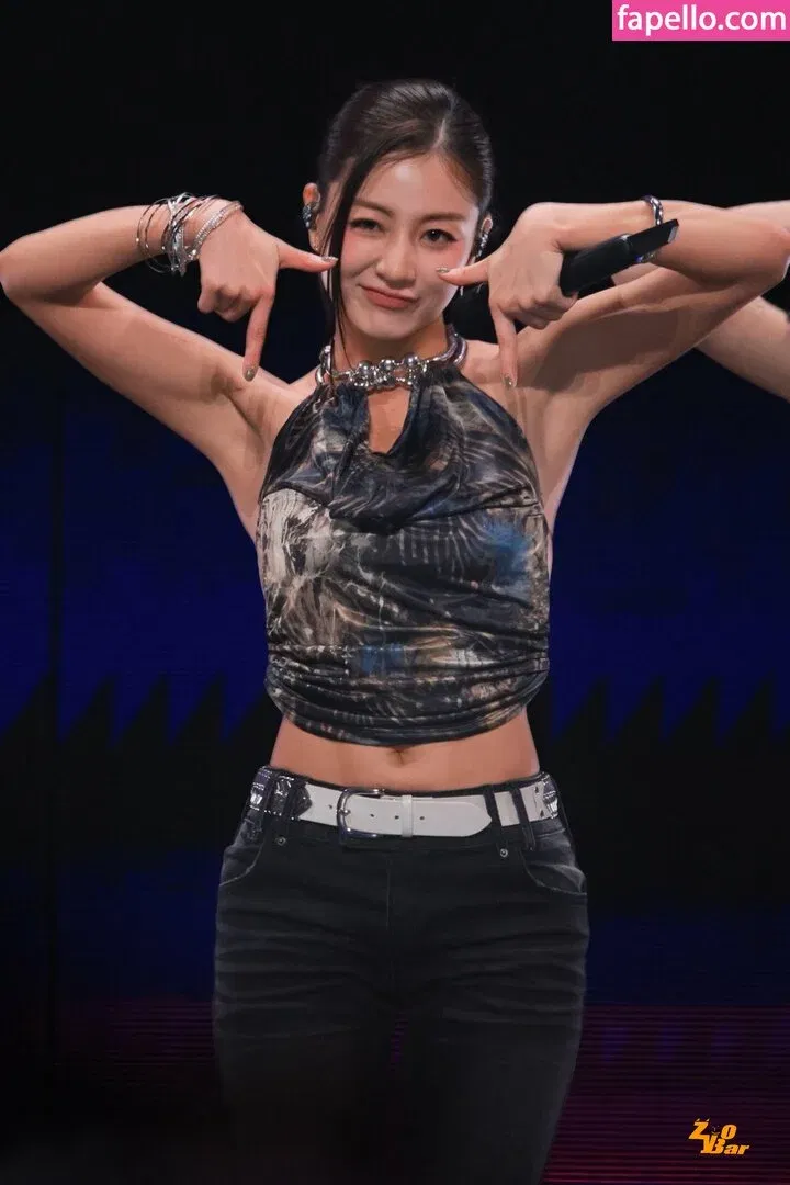 Jihyo Onlyfans Photo Gallery 