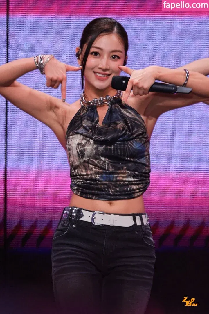 Jihyo Onlyfans Photo Gallery 