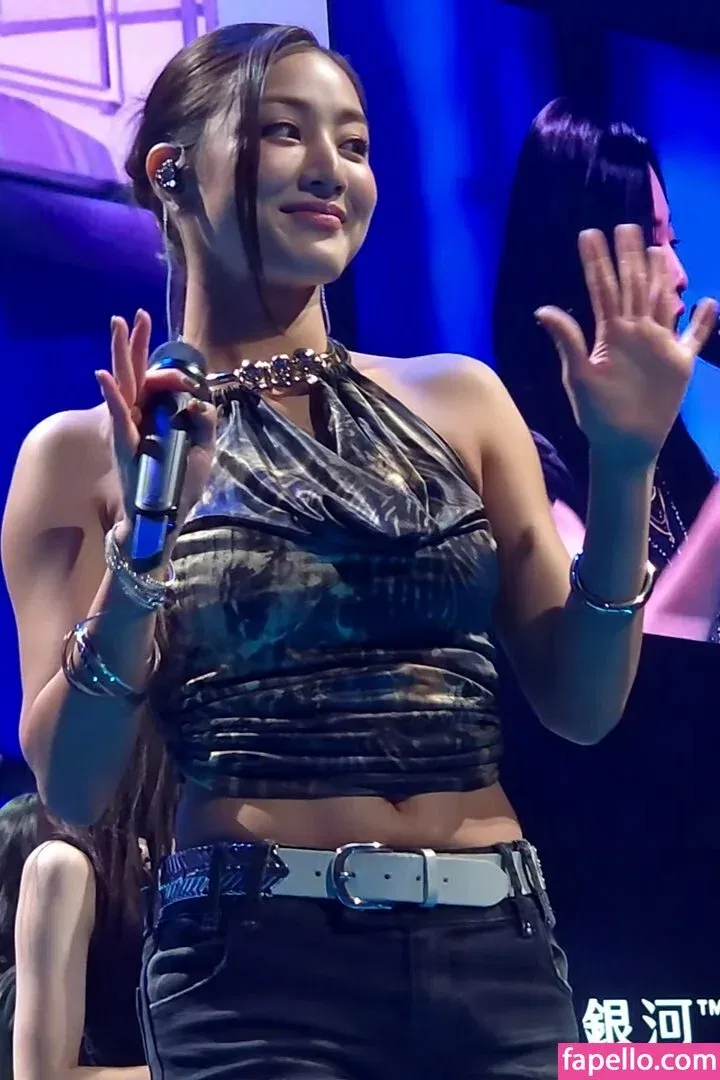 Jihyo Onlyfans Photo Gallery 