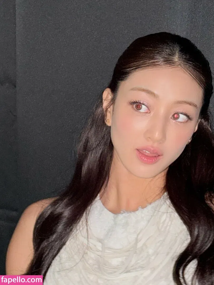 Jihyo Onlyfans Photo Gallery 