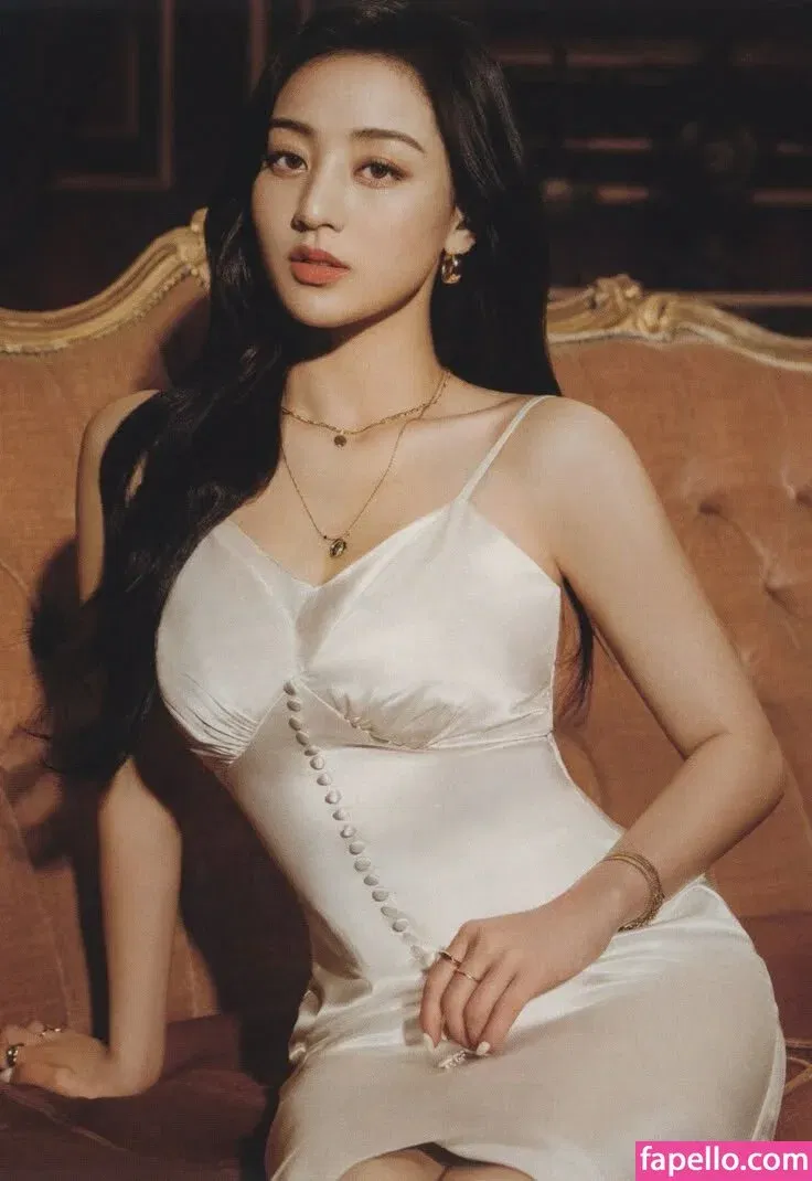 Jihyo Onlyfans Photo Gallery 