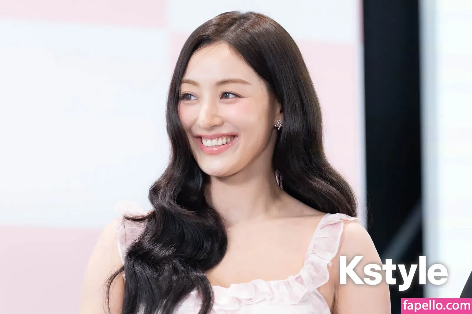 Jihyo Onlyfans Photo Gallery 