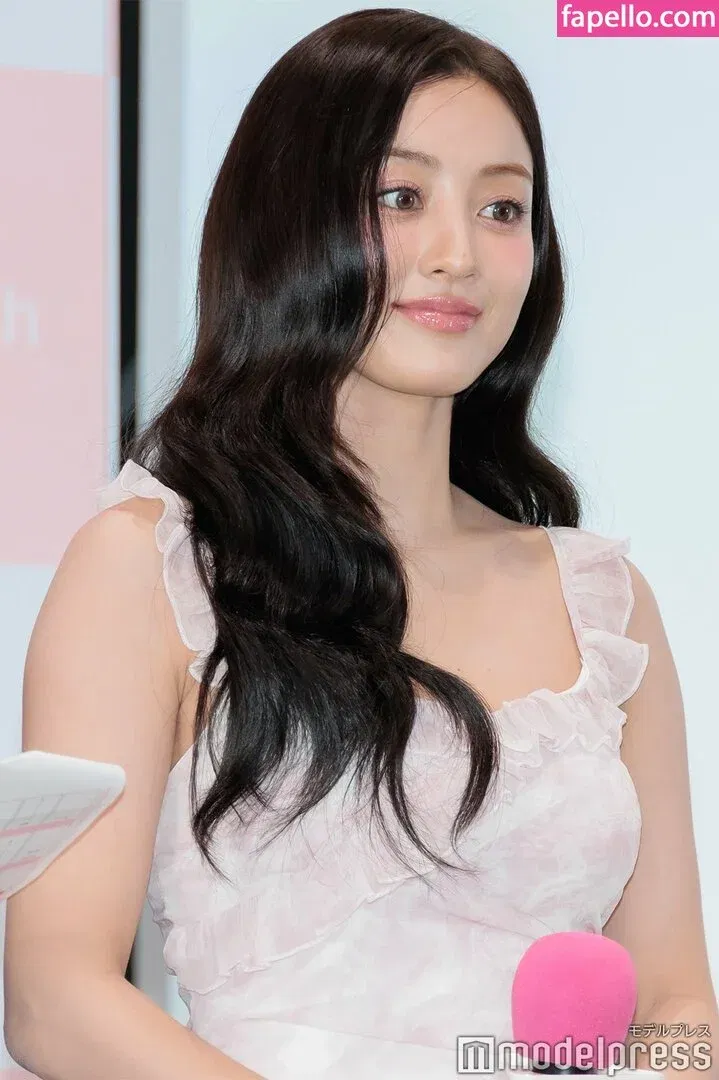 Jihyo Onlyfans Photo Gallery 