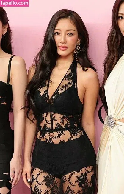 Jihyo Onlyfans Photo Gallery 