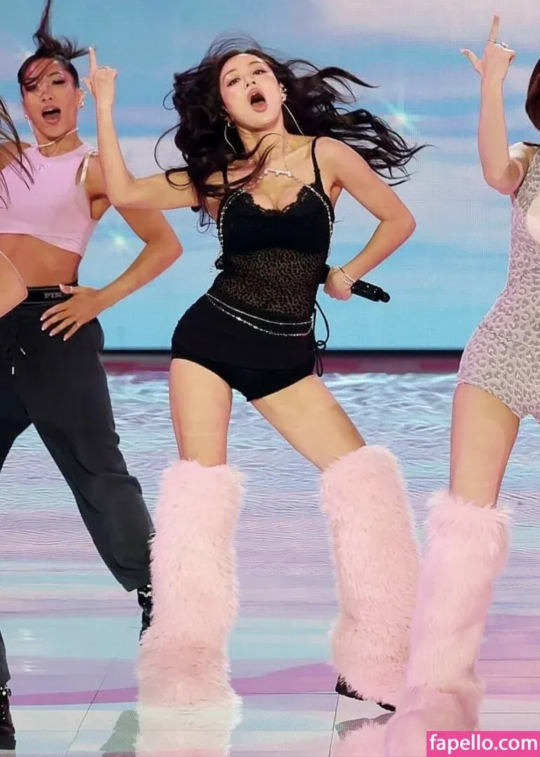 Jihyo Onlyfans Photo Gallery 