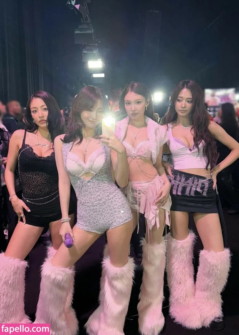 Jihyo Onlyfans Photo Gallery 