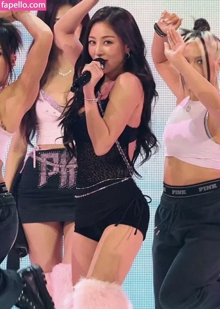 Jihyo Onlyfans Photo Gallery 