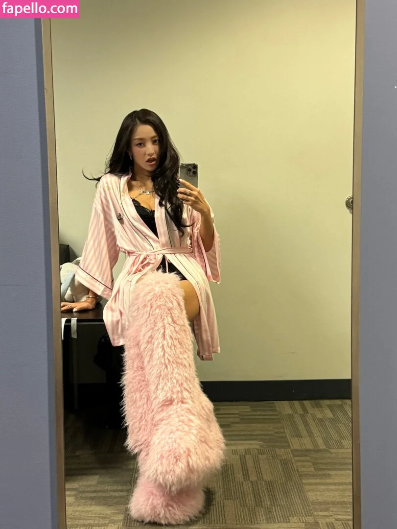 Jihyo Onlyfans Photo Gallery 