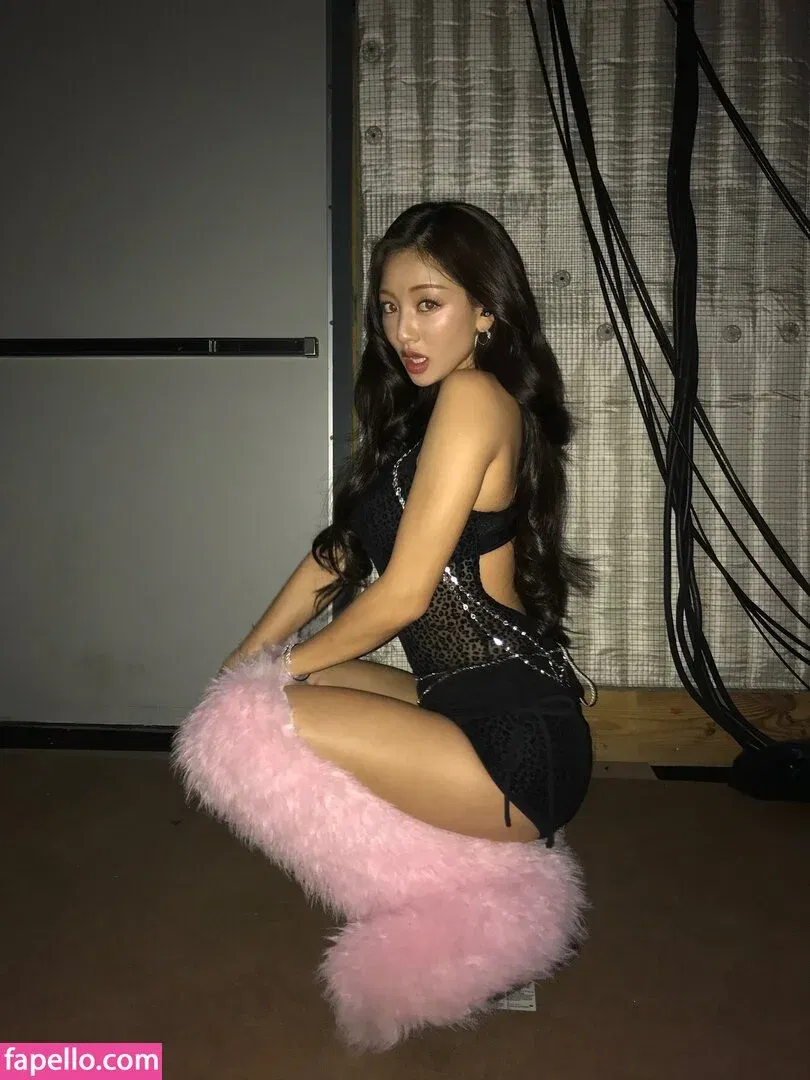 Jihyo Onlyfans Photo Gallery 