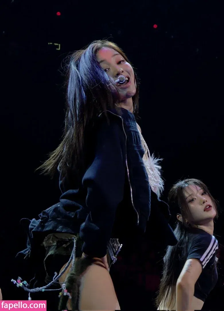 Jihyo Onlyfans Photo Gallery 