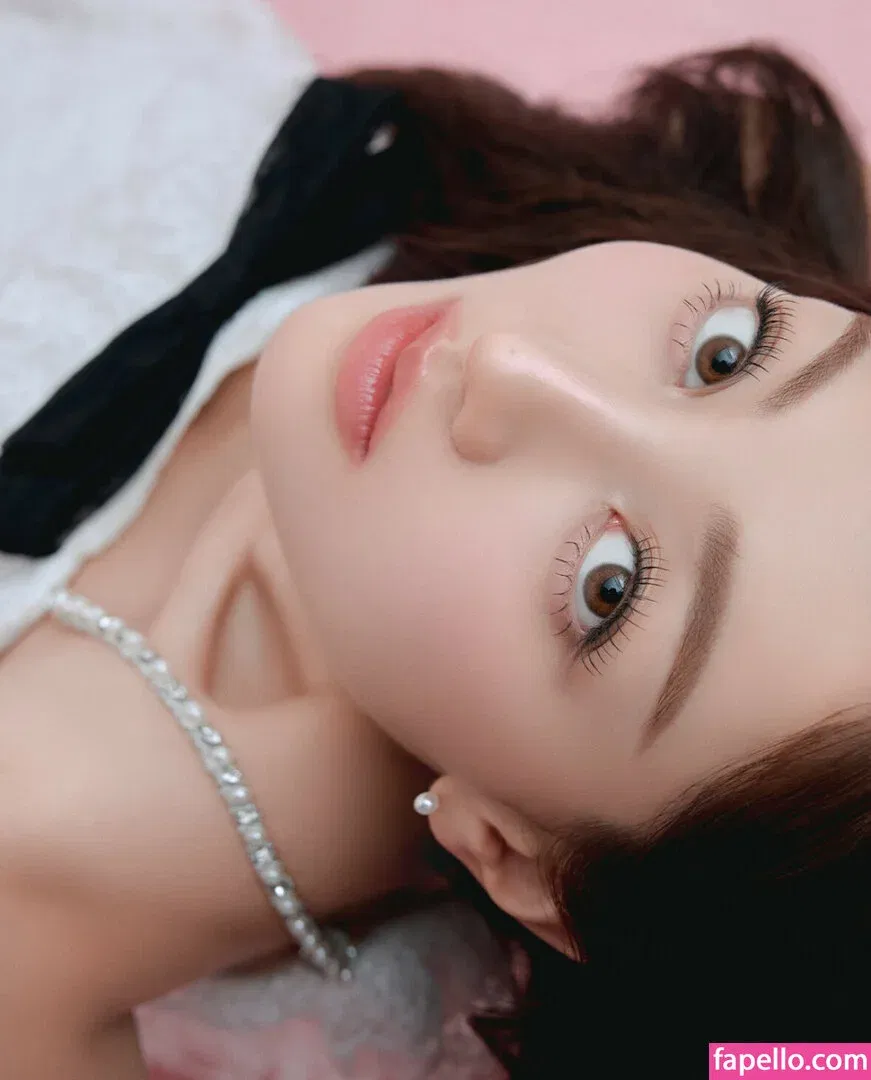 Jihyo Onlyfans Photo Gallery 