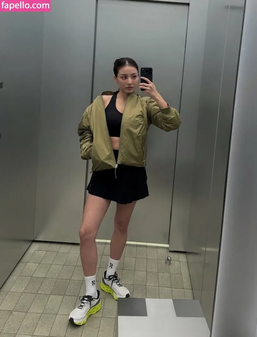 Jihyo Onlyfans Photo Gallery 