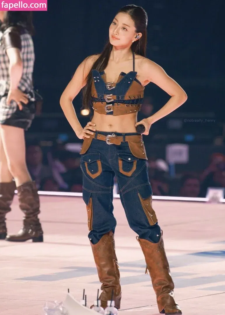 Jihyo Onlyfans Photo Gallery 