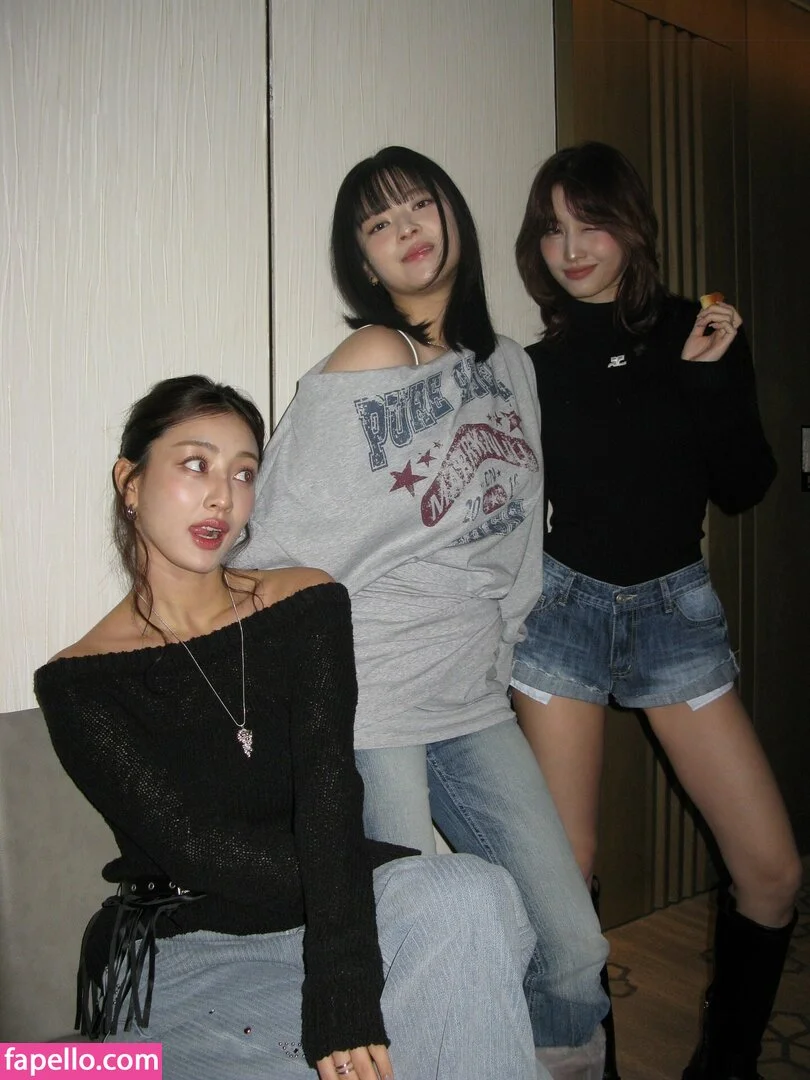 Jihyo Onlyfans Photo Gallery 