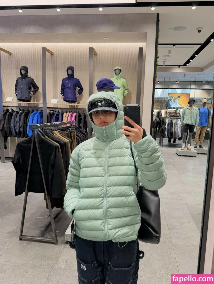 Jihyo Onlyfans Photo Gallery 