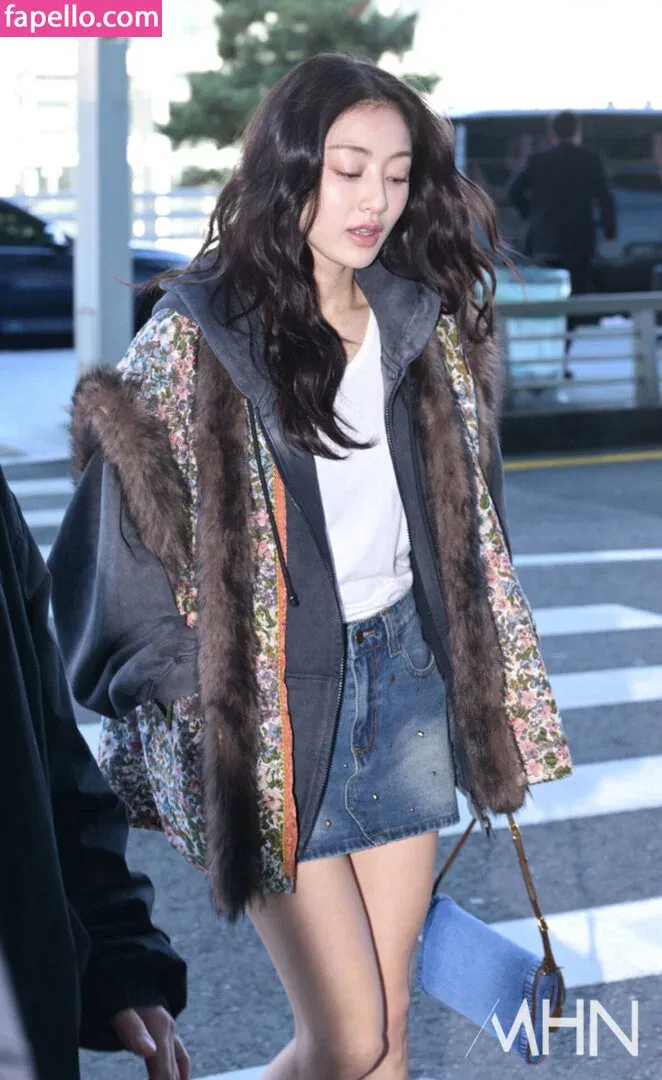 Jihyo Onlyfans Photo Gallery 