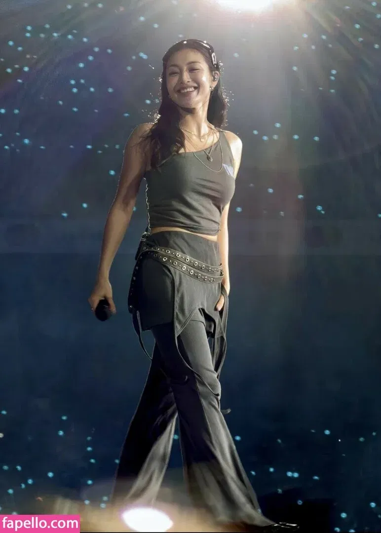 Jihyo Onlyfans Photo Gallery 