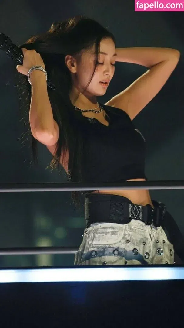 Jihyo Onlyfans Photo Gallery 