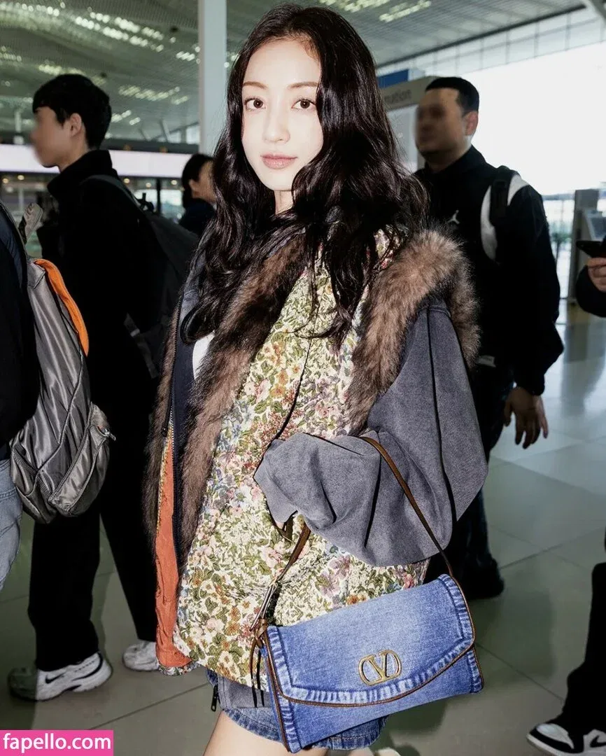 Jihyo Onlyfans Photo Gallery 