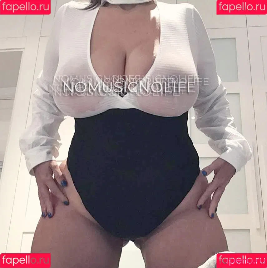 NoMusicNoLife Onlyfans Photo Gallery 