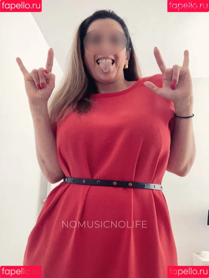 NoMusicNoLife Onlyfans Photo Gallery 