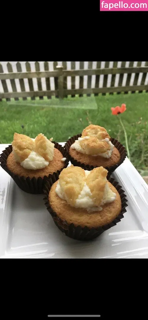 rosielovers21 Onlyfans Photo Gallery 