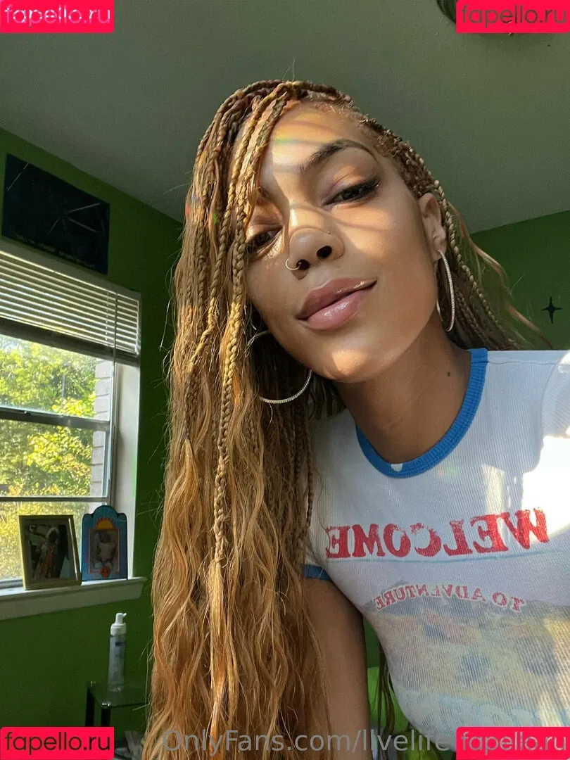 leahsade Onlyfans Photo Gallery 